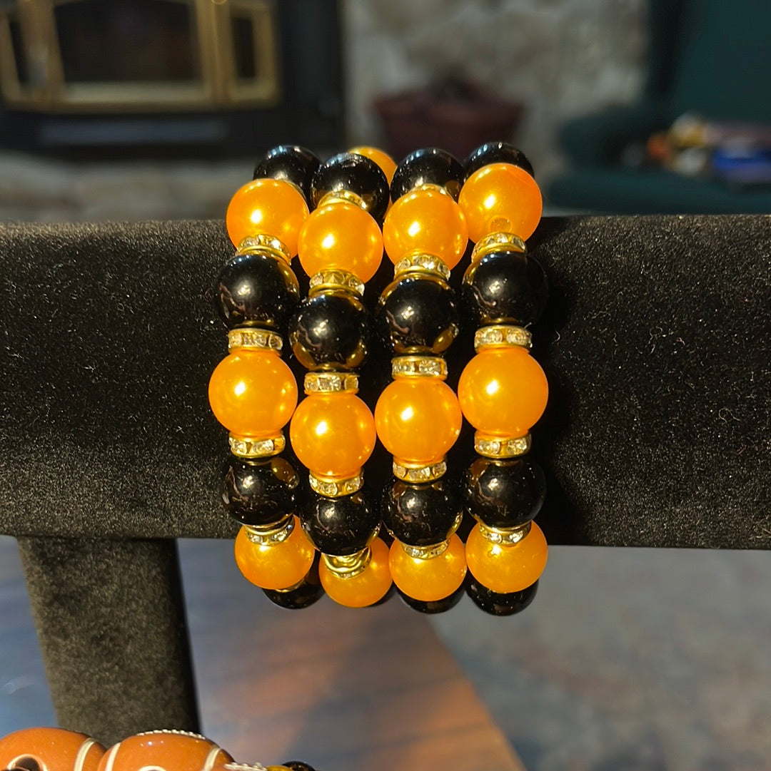 Black and Gold Stretch Bracelet